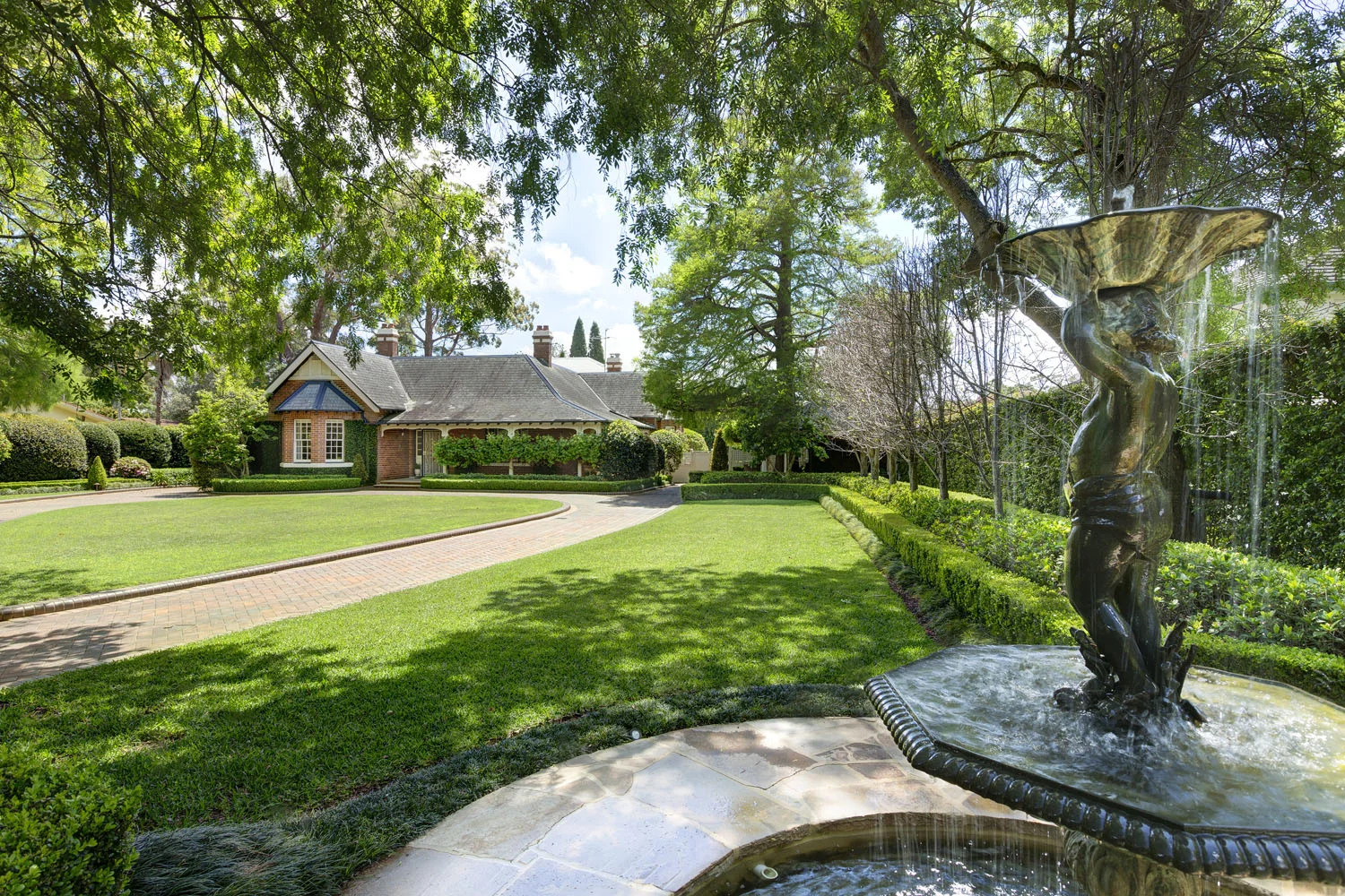 19_62_Braeside_St_Wahroonga.jpg