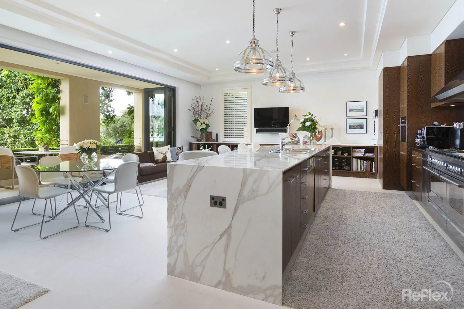 21_OPEN_3_Wingadal_Place_Point_Piper.jpg