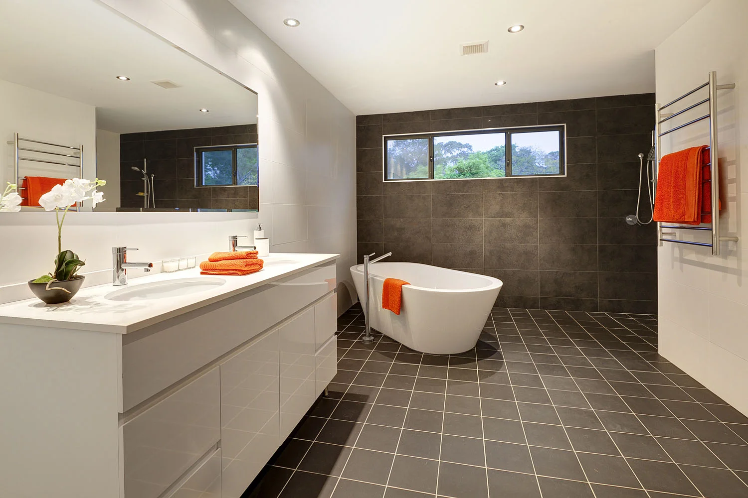 BATH_50a_Buckra_St_Turramurra.jpg