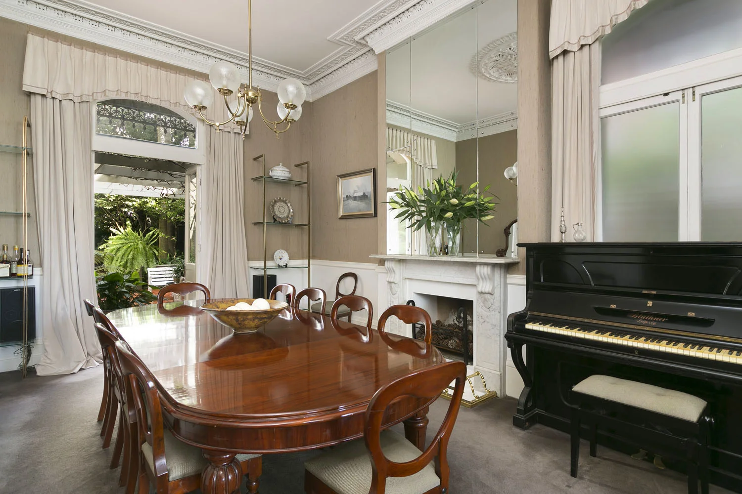 DINING_12_Victoria_Ave_Woollahra.jpg