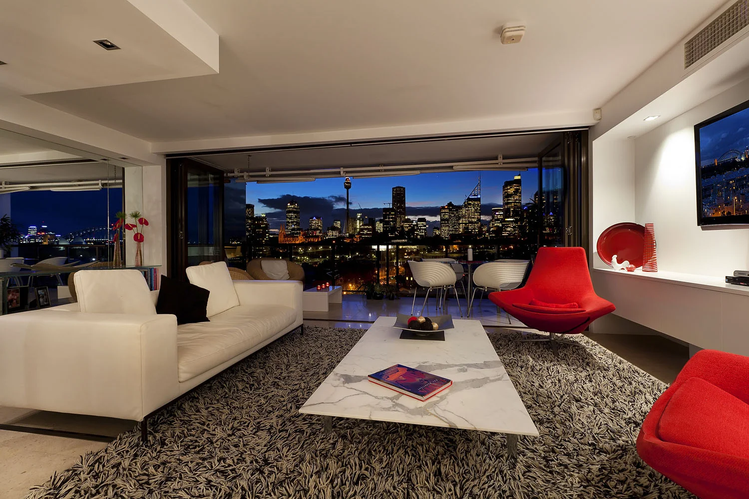 LOUNGENIGHTvict89_71.jpg